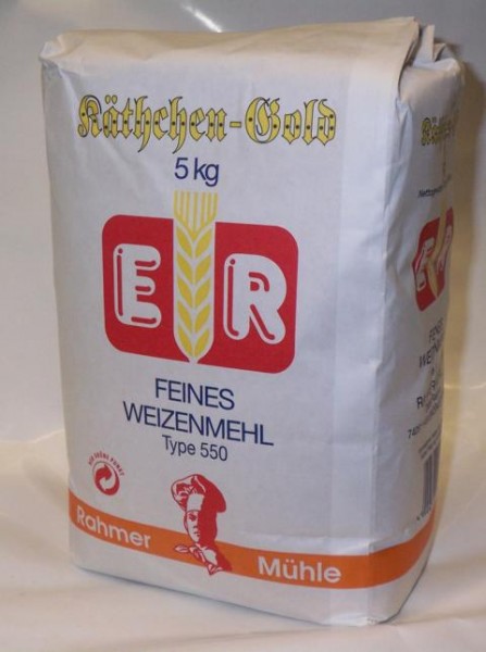 Weizenmehl Type 550 in der 5 kg Packung von der Marke Käthchen-Gold.